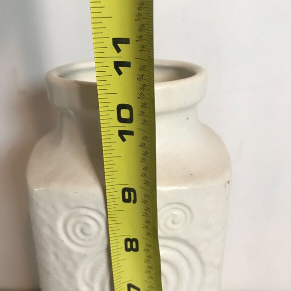 Mid-Century Modern White Ceramic Vase With Swirl Pattern Made In Germany 10.5" T - Picture 4 of 7